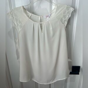 Off-white lace cap sleeve blouse